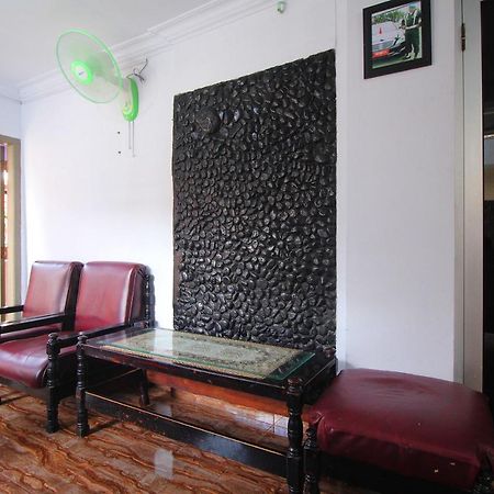 Oyo 2176 Amanah Syariah Residence Bandar Lampung Extérieur photo