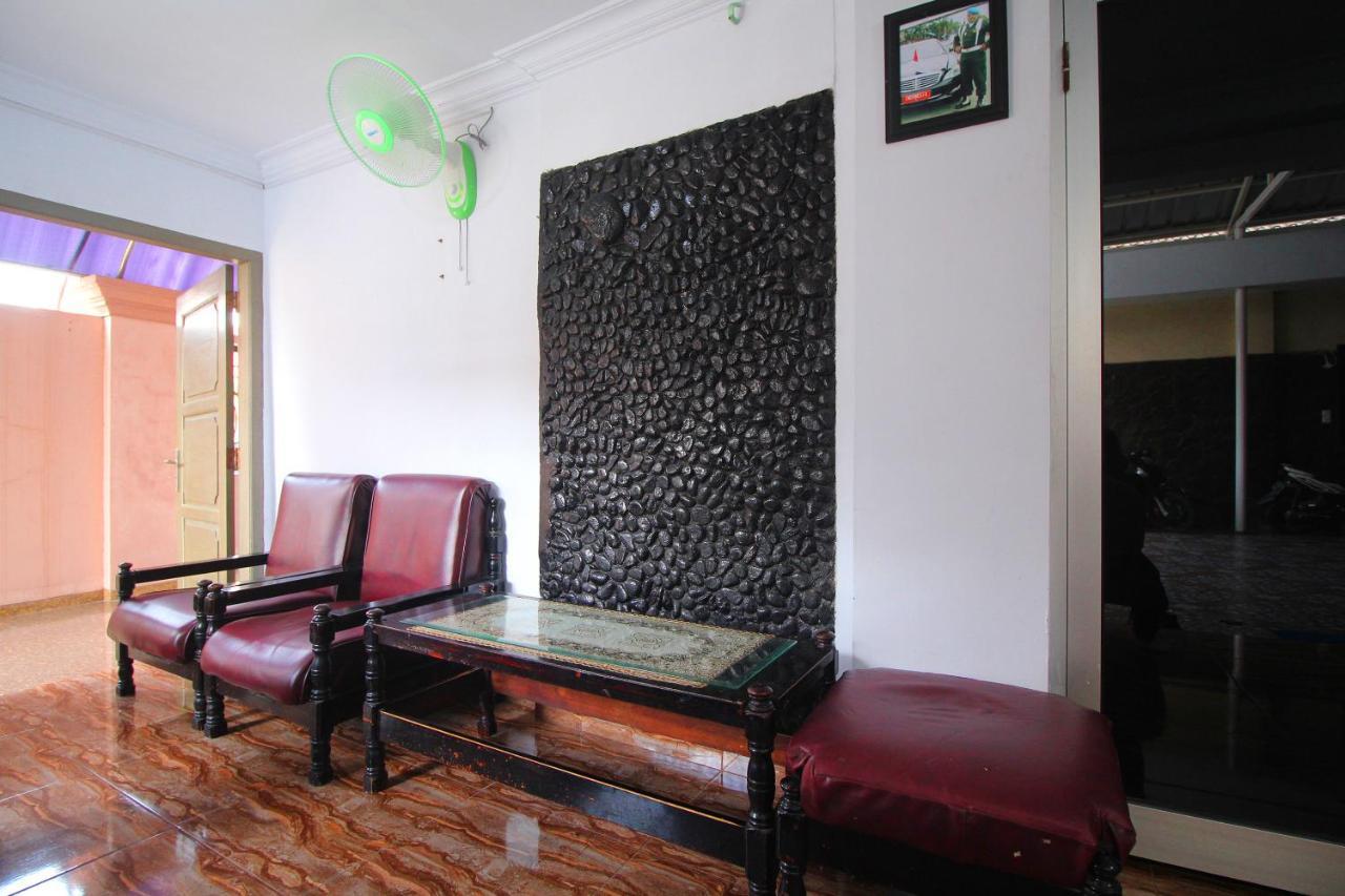 Oyo 2176 Amanah Syariah Residence Bandar Lampung Extérieur photo