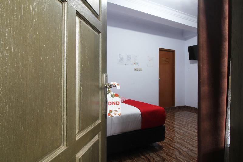 Oyo 2176 Amanah Syariah Residence Bandar Lampung Extérieur photo